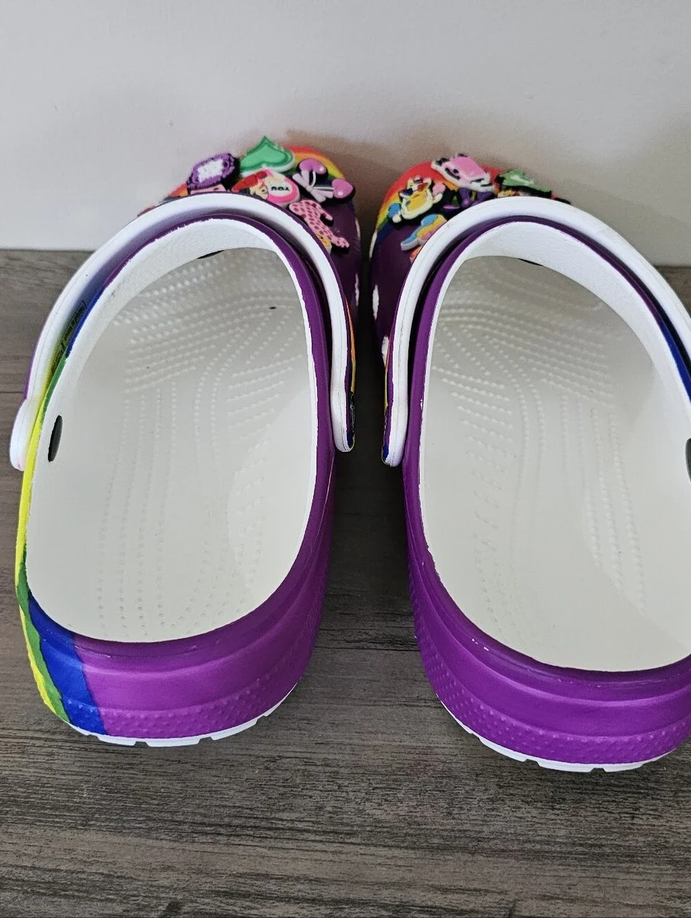 CROCS Classic Red Rainbow Stripes Colorful Charms Men 11  Clog Y2k Festive